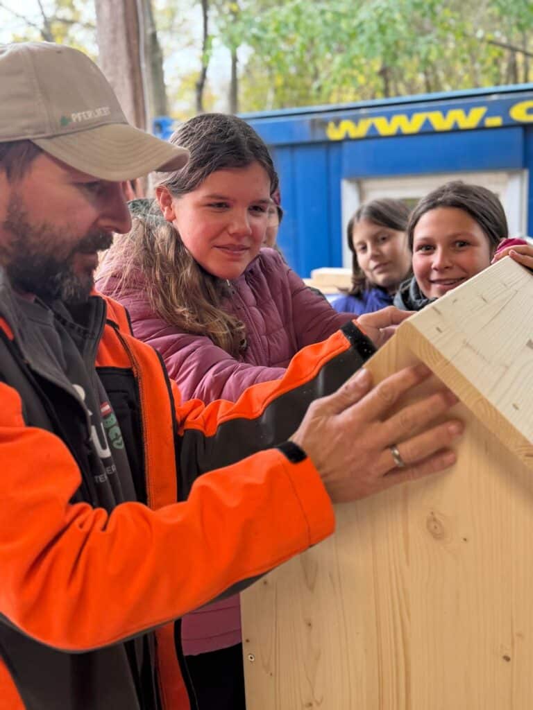 Camp Tierschutz Igelhaus bauen © Österreichischer Tierschutzverein